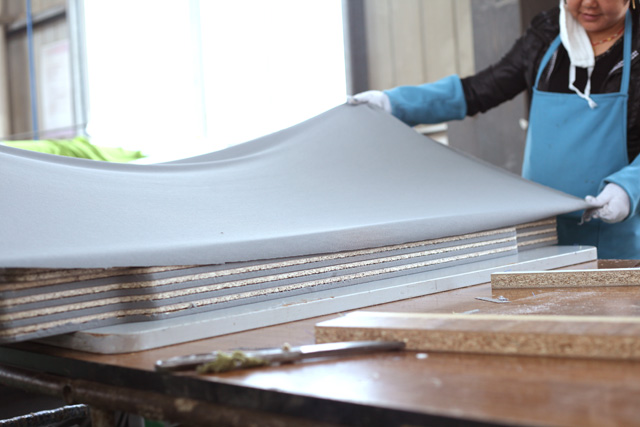 雅風(fēng)家具板式車(chē)間21