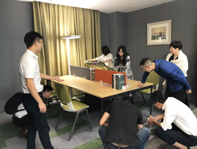 雅風(fēng)家具辦公系統(tǒng)設(shè)計(jì)交流會(huì)