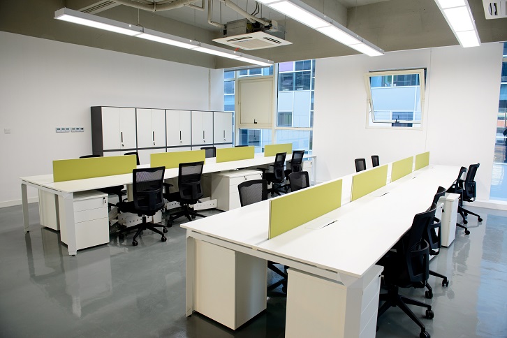 開(kāi)放區(qū)辦公桌椅